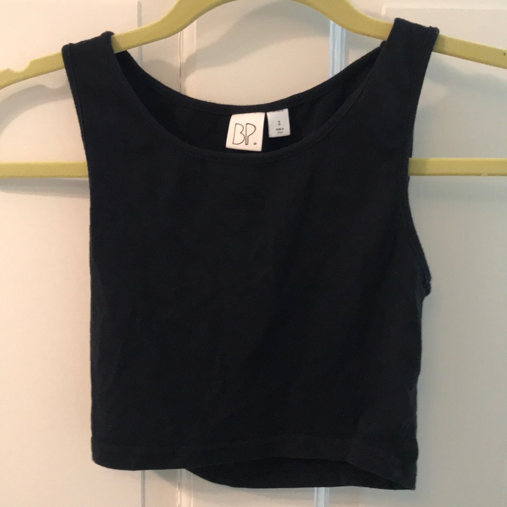 Black cotton crop top